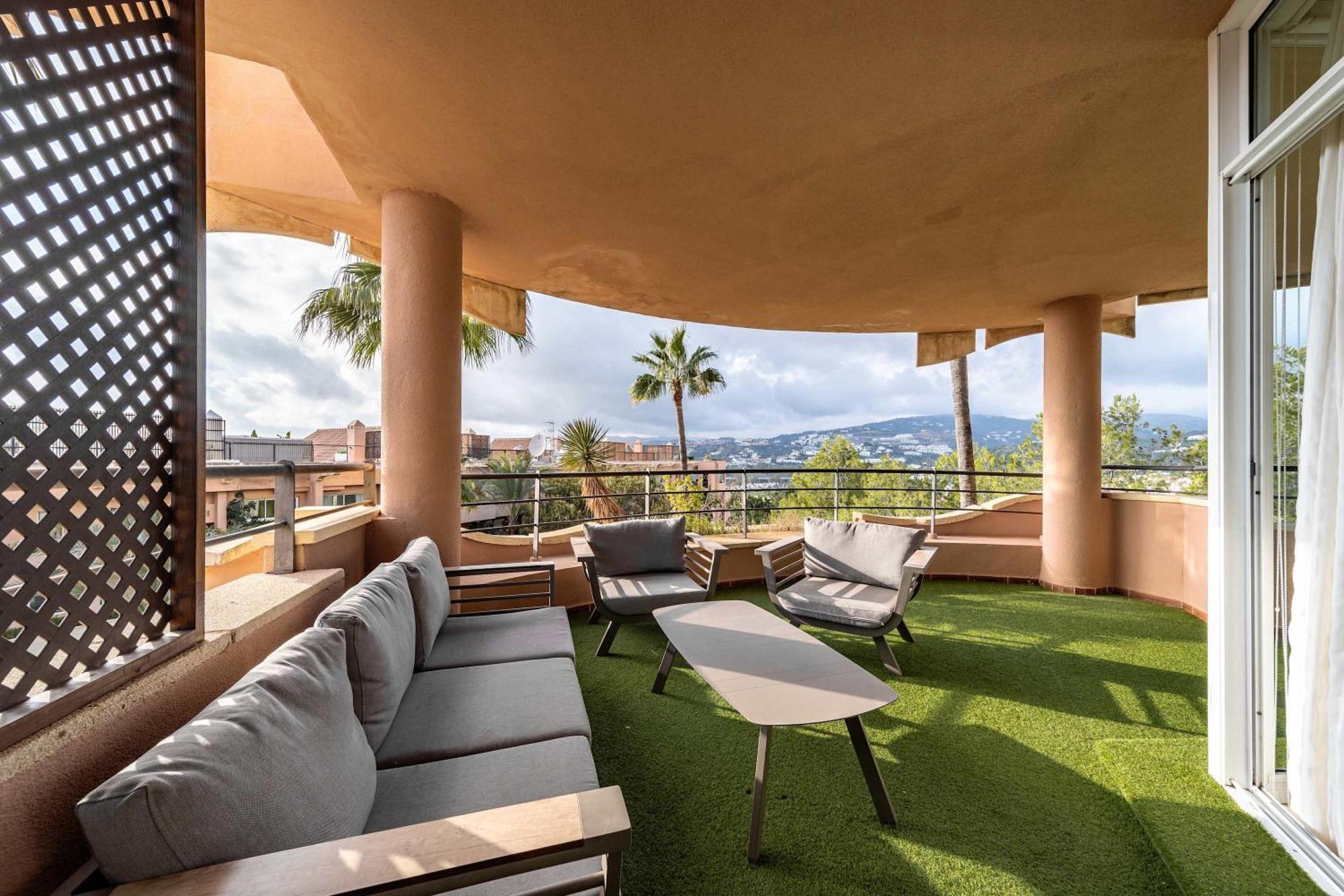 Apartment Magna Puerto Banus Family Only Marbella
