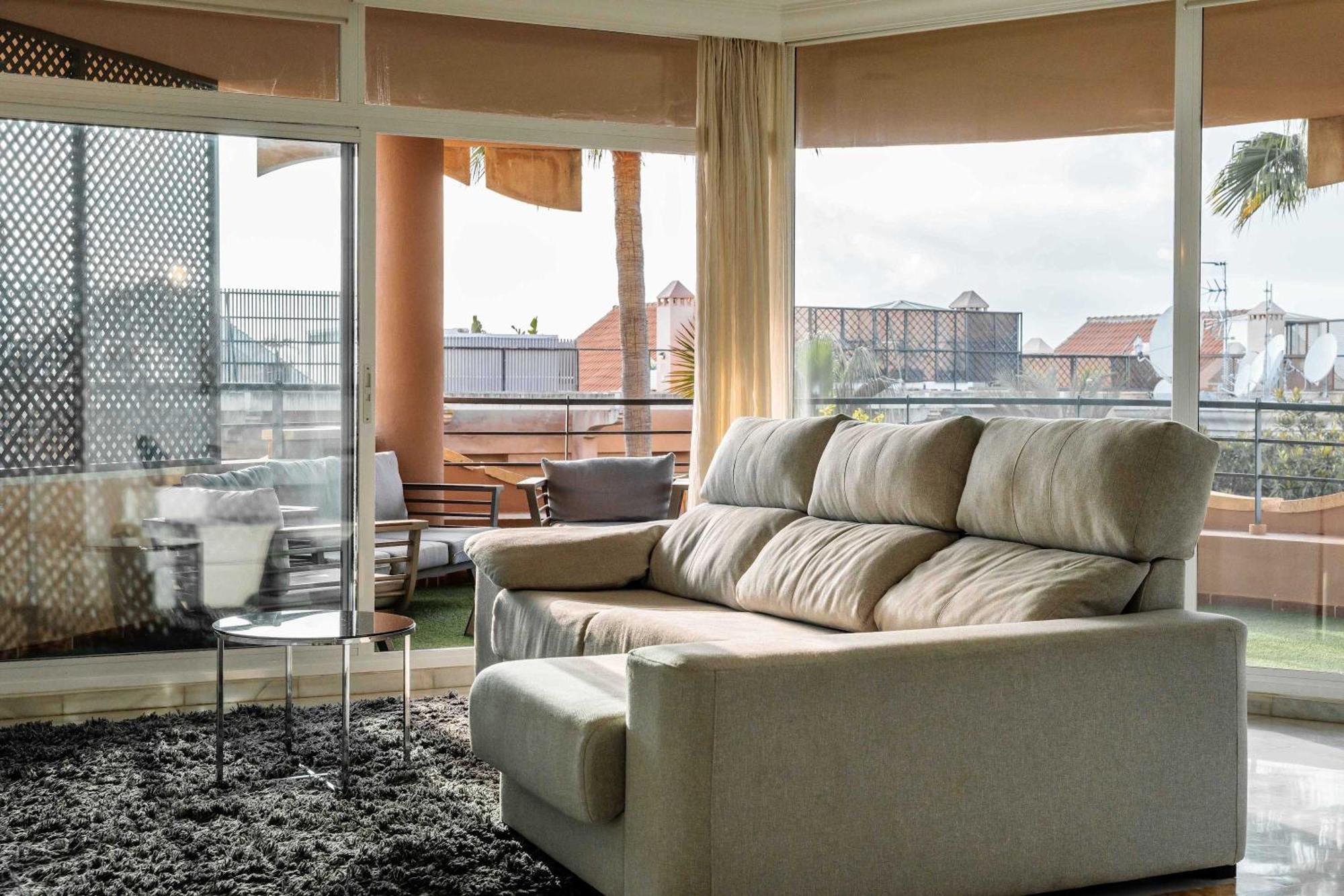 Apartment Magna Puerto Banus Family Only *