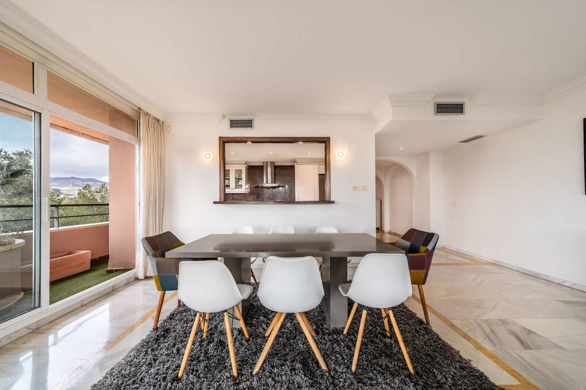 Magna Puerto Banus Family Only Apartment Marbella